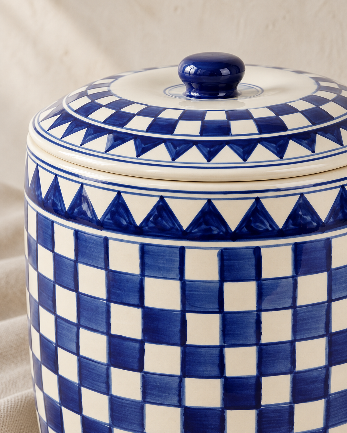 Küchenkaro Brottopf, Keramik, creme/blau H 38 cm