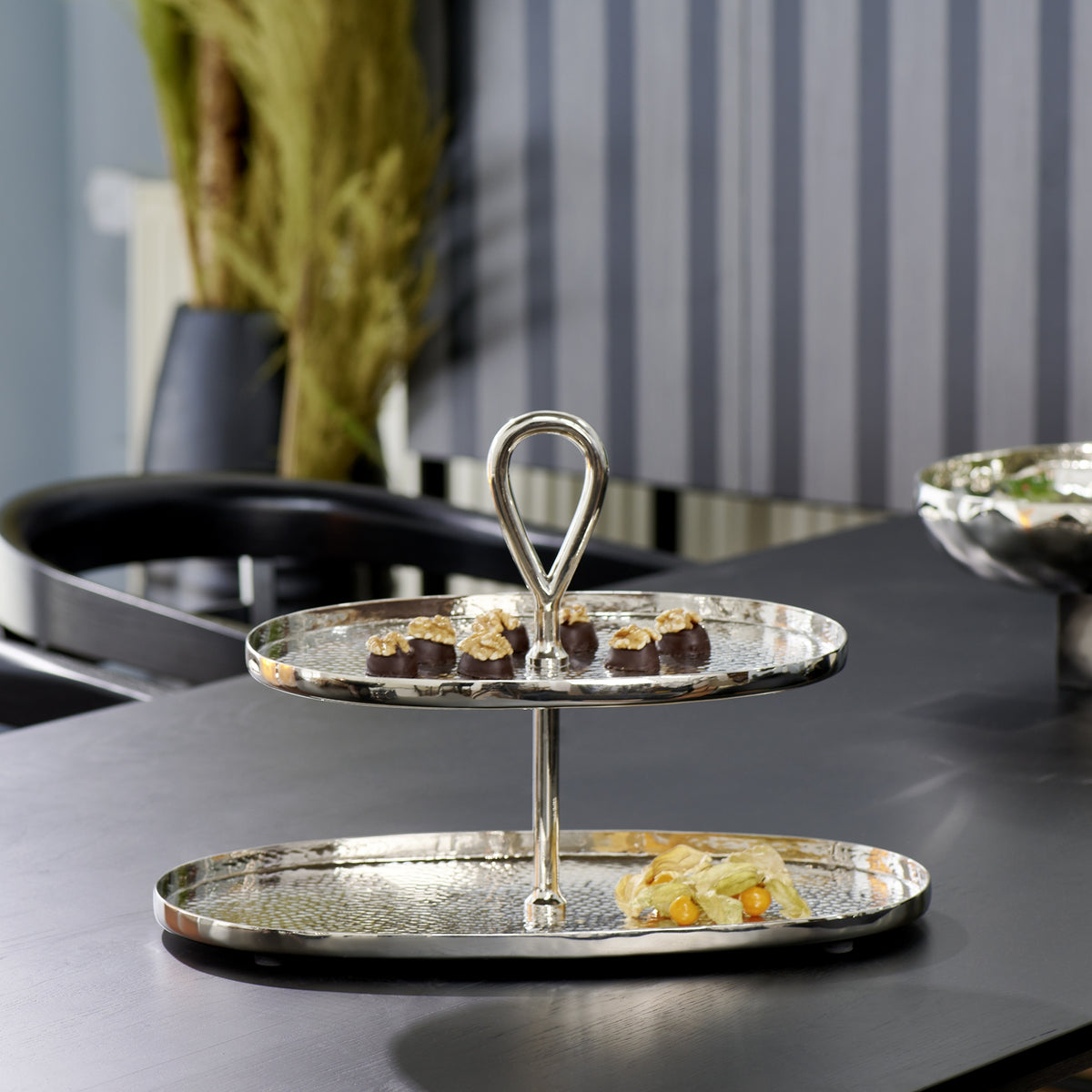Clea Etagere Eisen vernickelt
