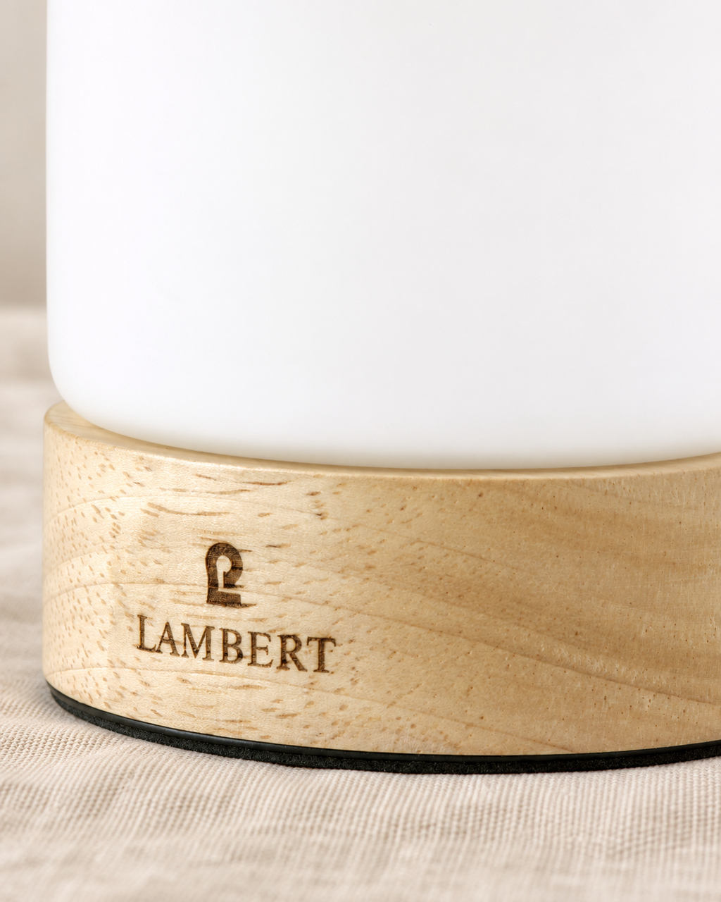 Magicee LED Leuchte Holz hell