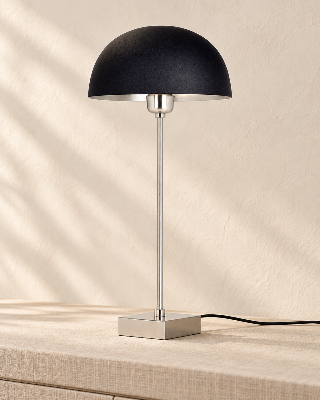 Chelsea Tischleuchte nickel/schwarz H 54cm