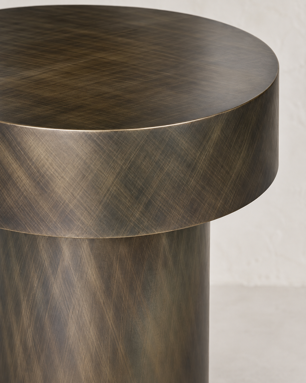 Hiro Couchtisch Metall bronze