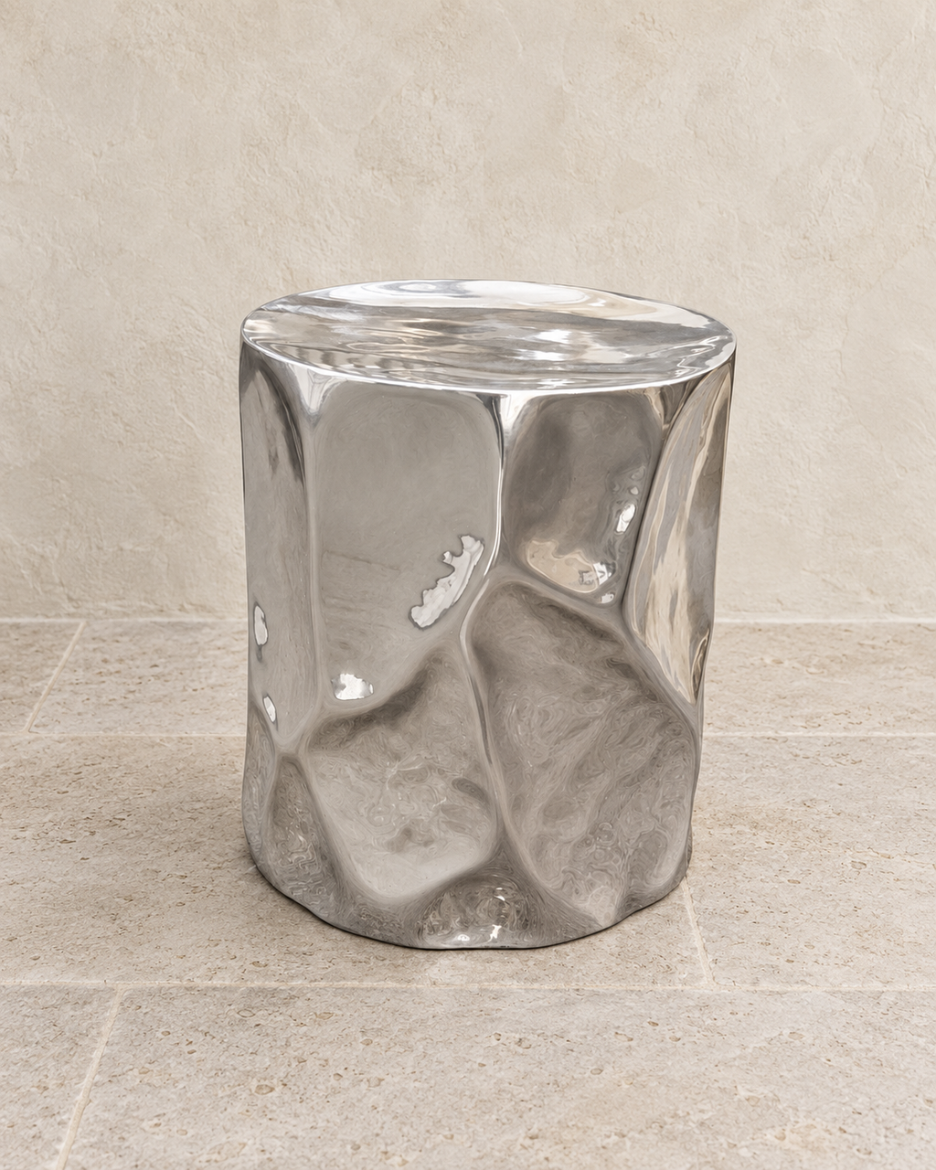 Yuri Beistelltisch Alu, vernickelt, H 48,5 D 39cm