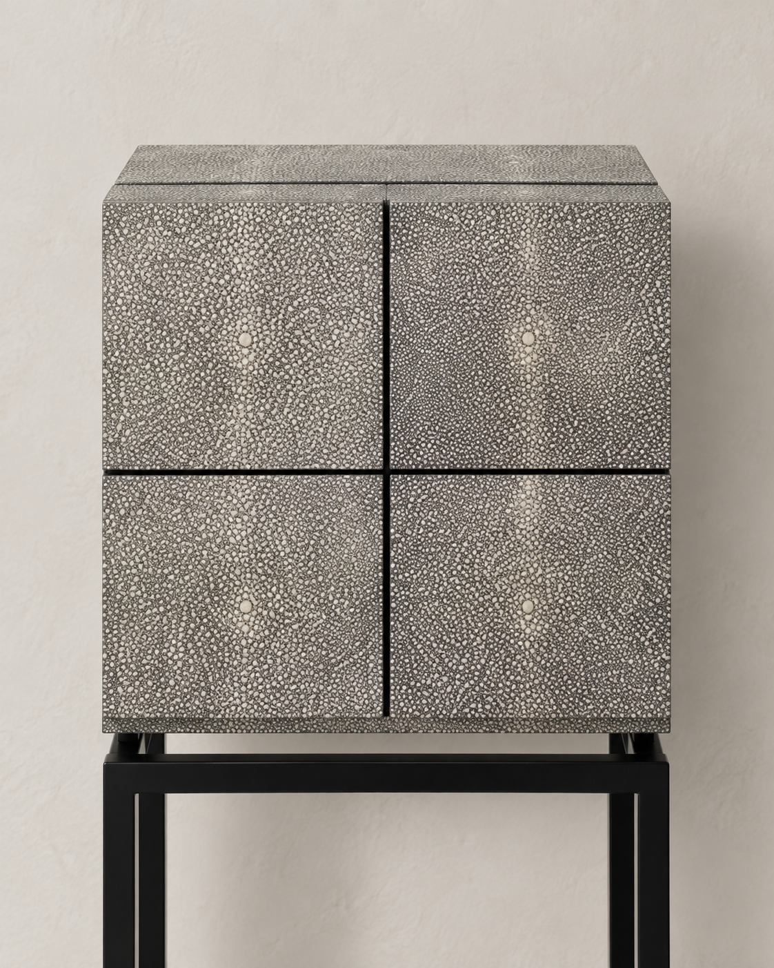Treasure Hochschrank Kieselstruktur charcoal grau