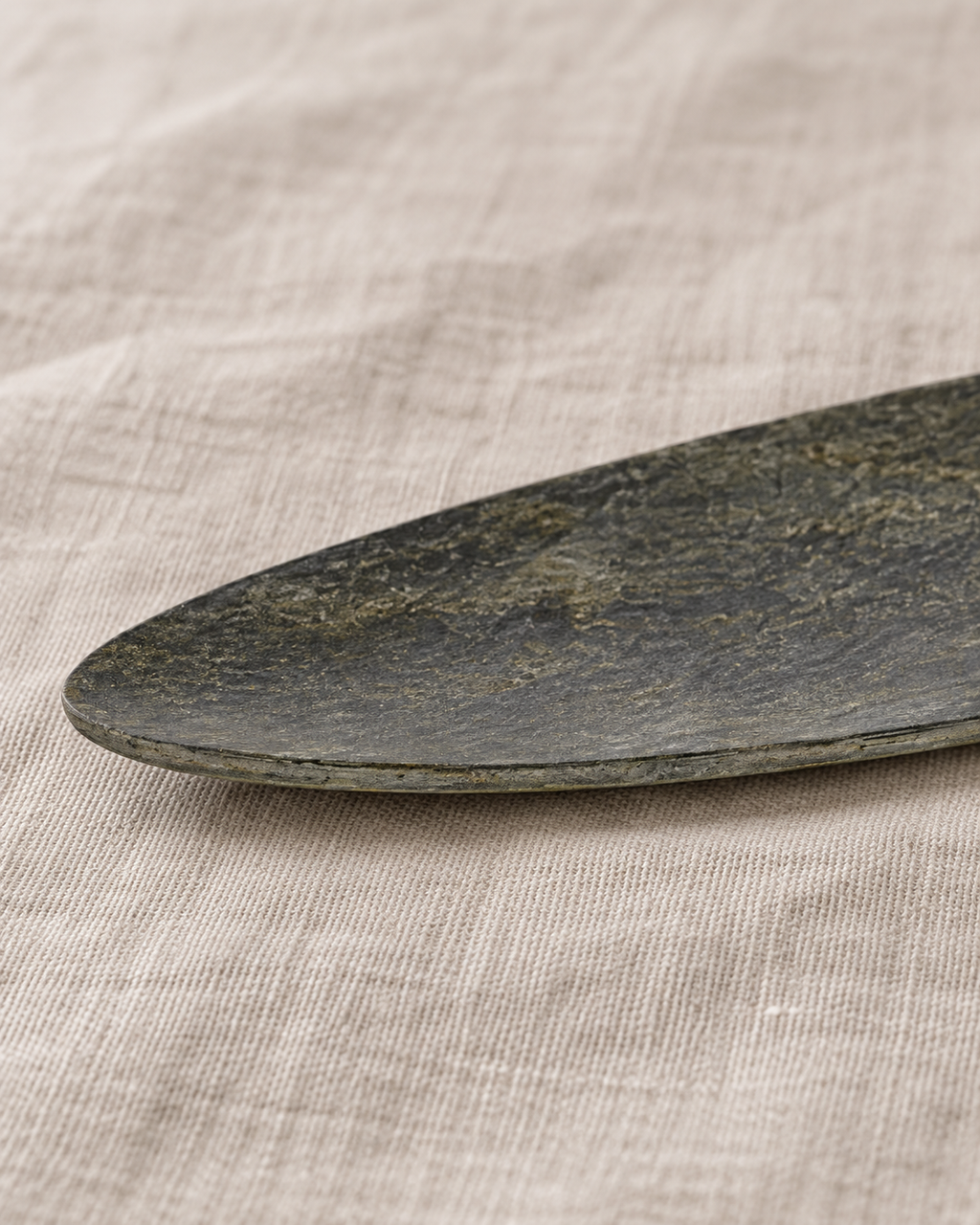 Uluwatu Servierplatte Schiefer 115cm